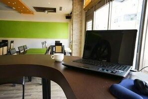 Unclassified image, 2 of 3, button - Penghu Royal Hotel (Penghu)