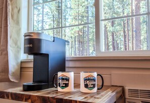 قهوة و/أو ماكينة صنع القهوة