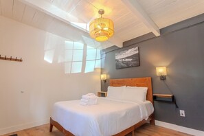 1 غرفة نوم ومكتب وواي فاي وملاءات أسرّة