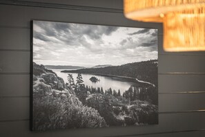 تفاصيل الفندق من الداخل