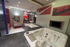 Unclassified image, 5 of 9, button - No9 Hotel (Changhua)