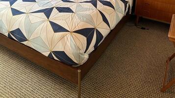 4 sovrum, skrivbord, strykjÀrn/strykbrÀda och resesÀng