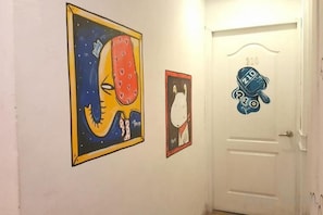 Unclassified image, 4 of 11, button - Mr.Rabbit (Pingtung)