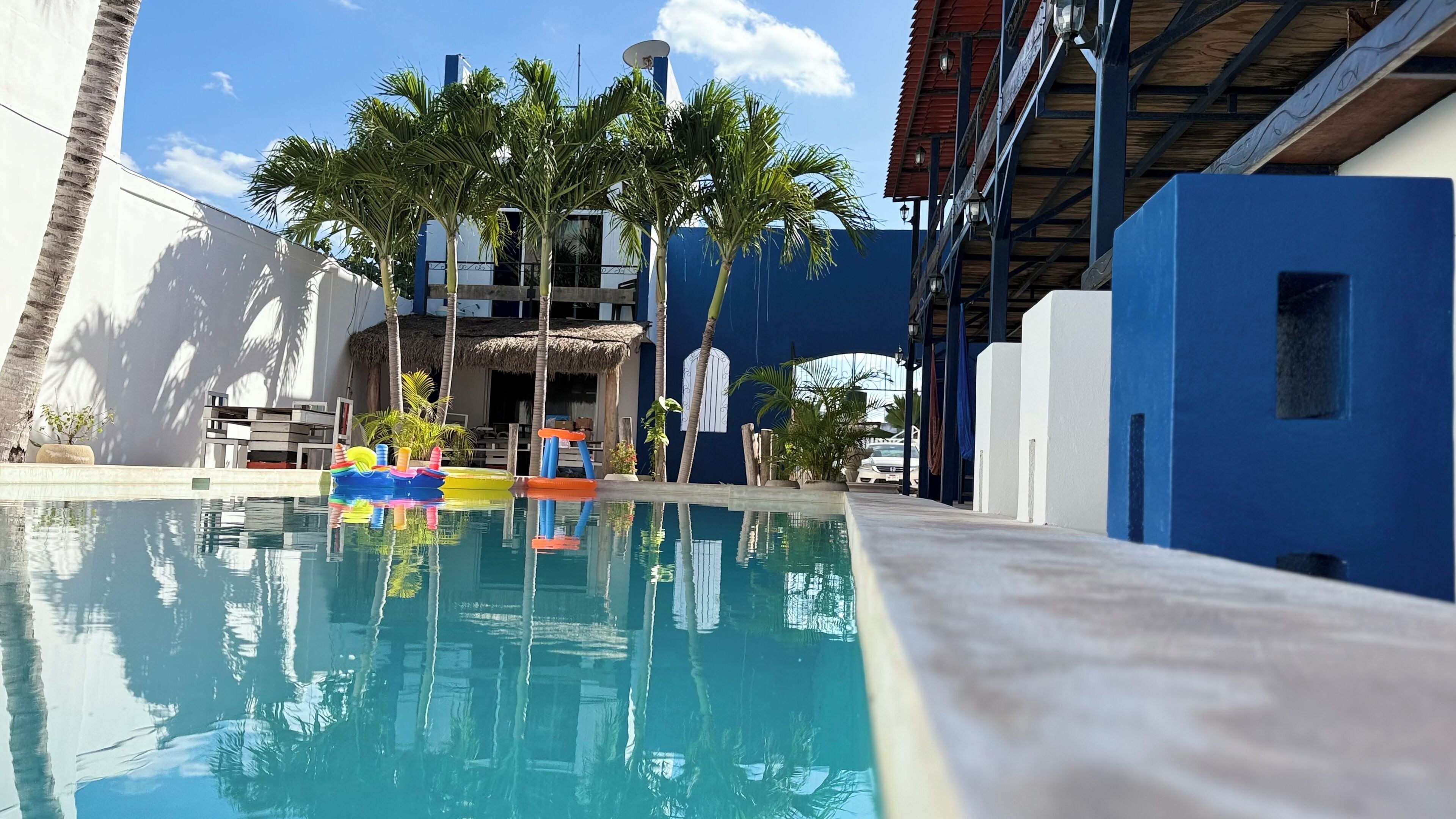 2 piscinas al aire libre