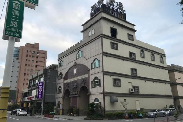 星評価なしの画像、1 / 3、ボタン