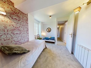 7 bedrooms, WiFi - Ferme Bellevue 15pers, à la campagne, proche Vire (Valdallière)