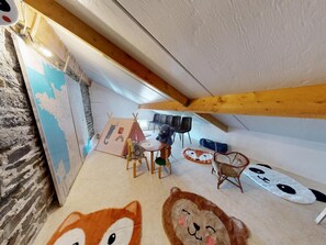 Children’s area - Ferme Bellevue 15pers, à la campagne, proche Vire (Valdallière)