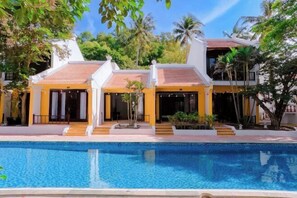 Outdoor pool - Hoi An Phu Quoc Resort & Spa (Phu Quoc Island)