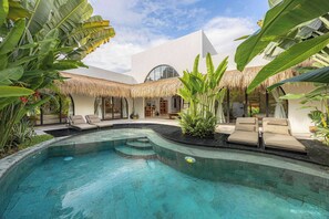 Pool - Ibiza-Style Villa with Pool in Trendy Umalas (Badung)