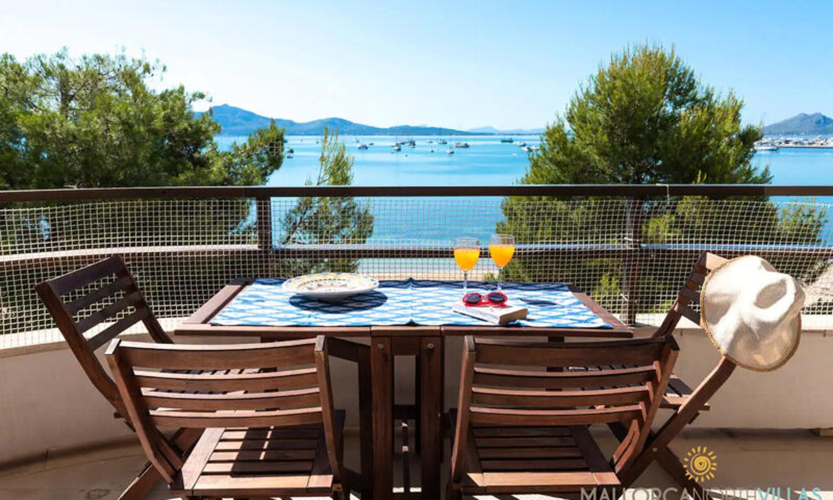 Tempat makan outdoor