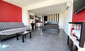 Room - Apartment With Stunning Sea Views (Agde)