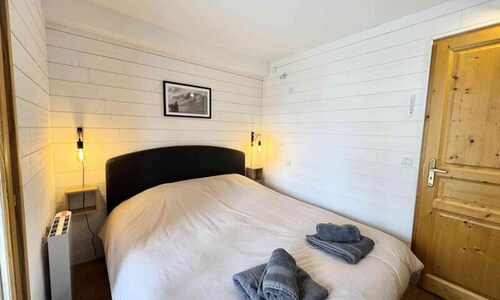 Apartment in Vars Les Claux Near Ski Slopes