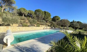 Outdoor pool - Villa in Armissan With Private Pool (Armissan)