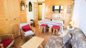 Living area - Apartment in Plagne Centre Near Mont Blanc (La Plagne-Tarentaise)