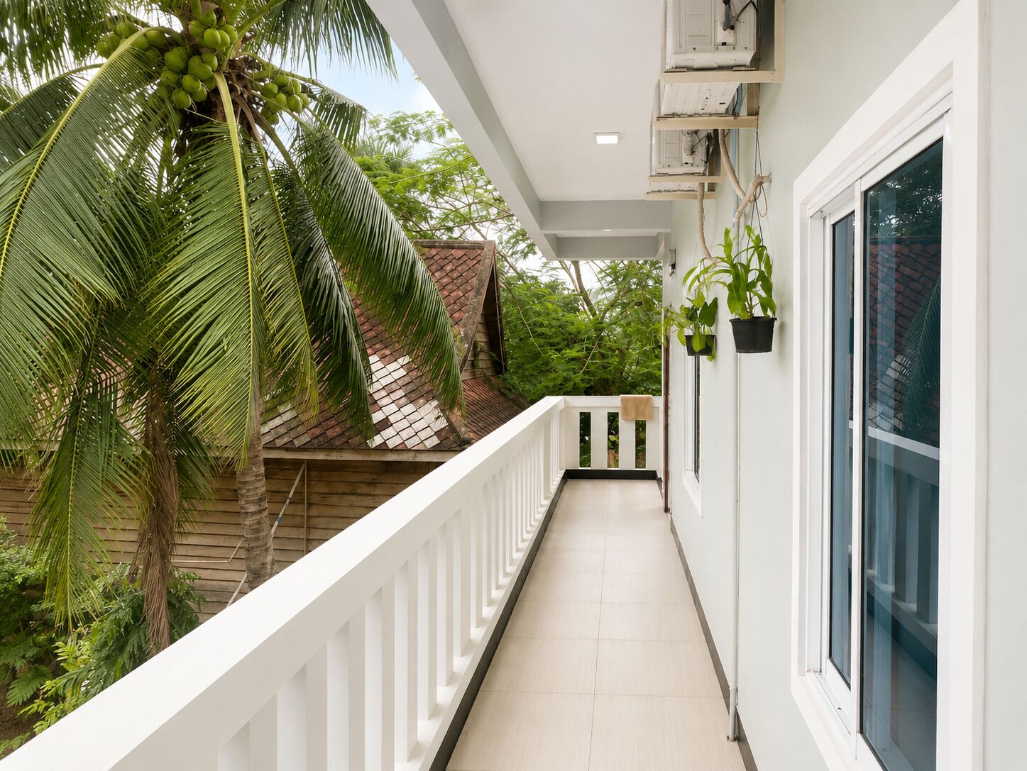 Standard Twin Room | Balcony view
