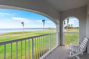 Property grounds - New! Bay View Corner Condo in Sandestin, Miramar Beach FL (Miramar Beach)