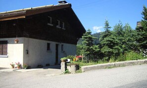 Exterior - 8 Rooms for 12 People (Le Grand-Bornand)