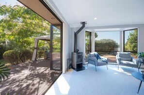 Interior - Relax in Sunny Motueka, 4 Bdrm, near Abel Tasman (Motueka)