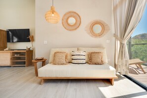 Laptop workspace, free WiFi, bed sheets - The Bungalows-Flamingo (Playa Flamingo)