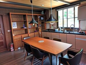 Dining - Shiwai Taoyuan B&B (Nantou)