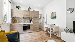 Billede uden beskrivelse, 3 af 3, knap