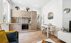 Interior - Apartment in Antibes Near Gravette Beach (Antibes)