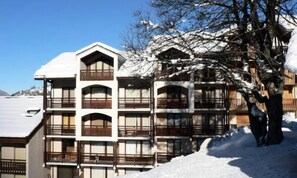 Exterior - Functional and Bright Apartment Close to the Slopes Balcony (Les Belleville)
