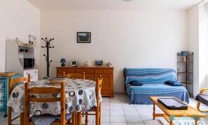 Living area - 111 - 1-bedroom Apartment 150m From Sables-d'or Beach (Frehel)