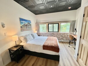 1 dormitorio, escritorio, tabla de planchar con plancha y wifi gratis