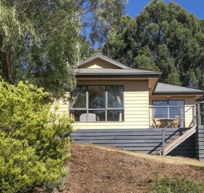 Exterior - Cooinda - Your "Happy Place" at the base of Mt Buller (Merrijig)