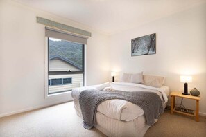 3 bedrooms - Cooinda - Your "Happy Place" at the base of Mt Buller (Merrijig)