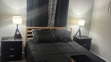 Bügeleisen/Bügelbrett, WLAN, Bettwäsche