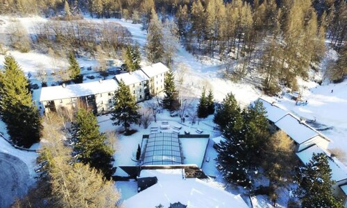 Apartment in Alps With Ski Lift Access