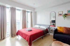 1 bedroom, iron/ironing board, free WiFi, bed sheets - Comfortable pad w/ best view, vicinity of Shangrila Mall and Hotel, ADB, SM Mall (Mandaluyong City)