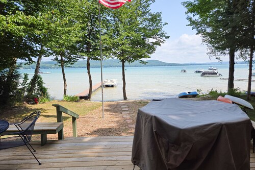 Glen Lake Home w/ fire pit, gas gill, deck, dock, partial A/C & more!