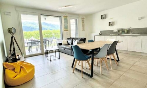 Apartments for 8 People