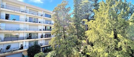 Apartment | Exterior