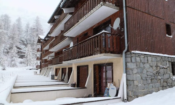 Exterior - Apartment in Tignes 1800 Near Ski Slopes (Tignes)