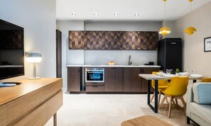 Interior - Apartment in Cannes Near La Croisette (Cannes)
