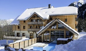 Exterior - Apartment in Savoie With Heated Pool (Saint-Colomban-des-Villards)