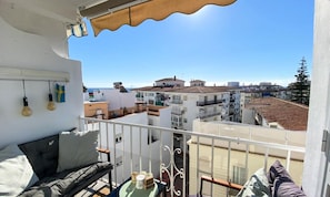 Property grounds - Apartment in Nerja Near Playa El Salon (Nerja)