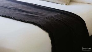 3 عدّة غرف نوم وملاءات أسرّة