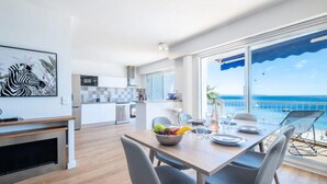 Dining - Apartment in Cannes With Beachfront View (Cannes)
