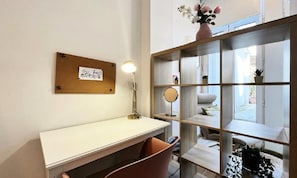 Interior - Nomad's Boulevard Flats - Suite & Terrace 1 (Porto)