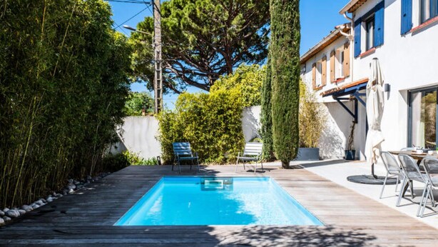 Indoor pool, outdoor pool - House in Cannes With Pool Near Rue D'antibes (Cannes)