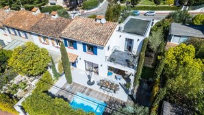 Exterior - House in Cannes With Pool Near Rue D'antibes (Cannes)