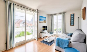 Living area - 2-room Apartment for 4 People - Prestige (Dives-sur-Mer)