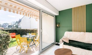 Interior - Apartment Near Beaumer Beach With Sea View (Carnac)