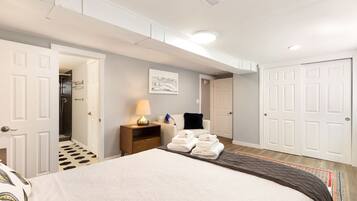 Strykejern/-brett, wi-fi (inkludert) og sengetøy