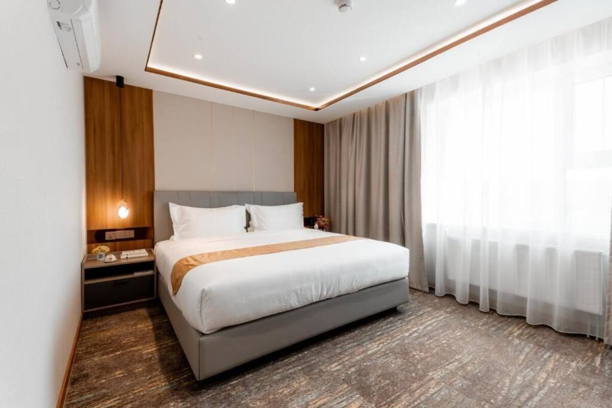 Deluxe Double Room | Free WiFi